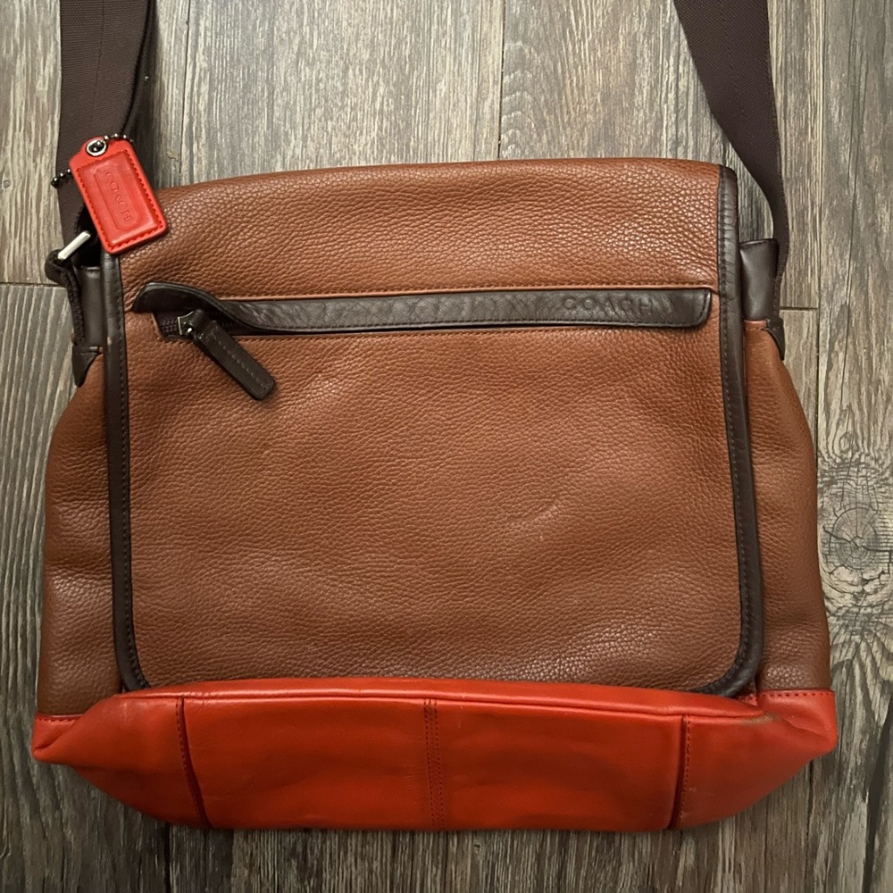 Coach leather leather satchel/ messenger bag